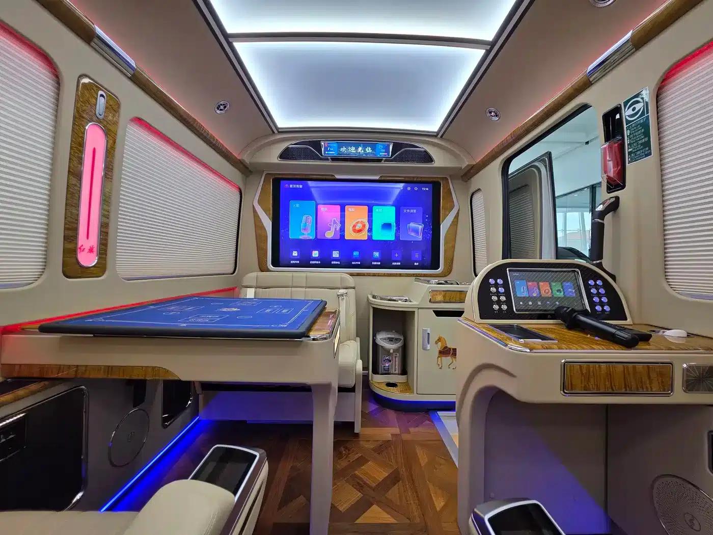 Hongqi Golden Sunflower Guoyue 2024 3.0T Flagship Edition 17-seater — миниатюра 10