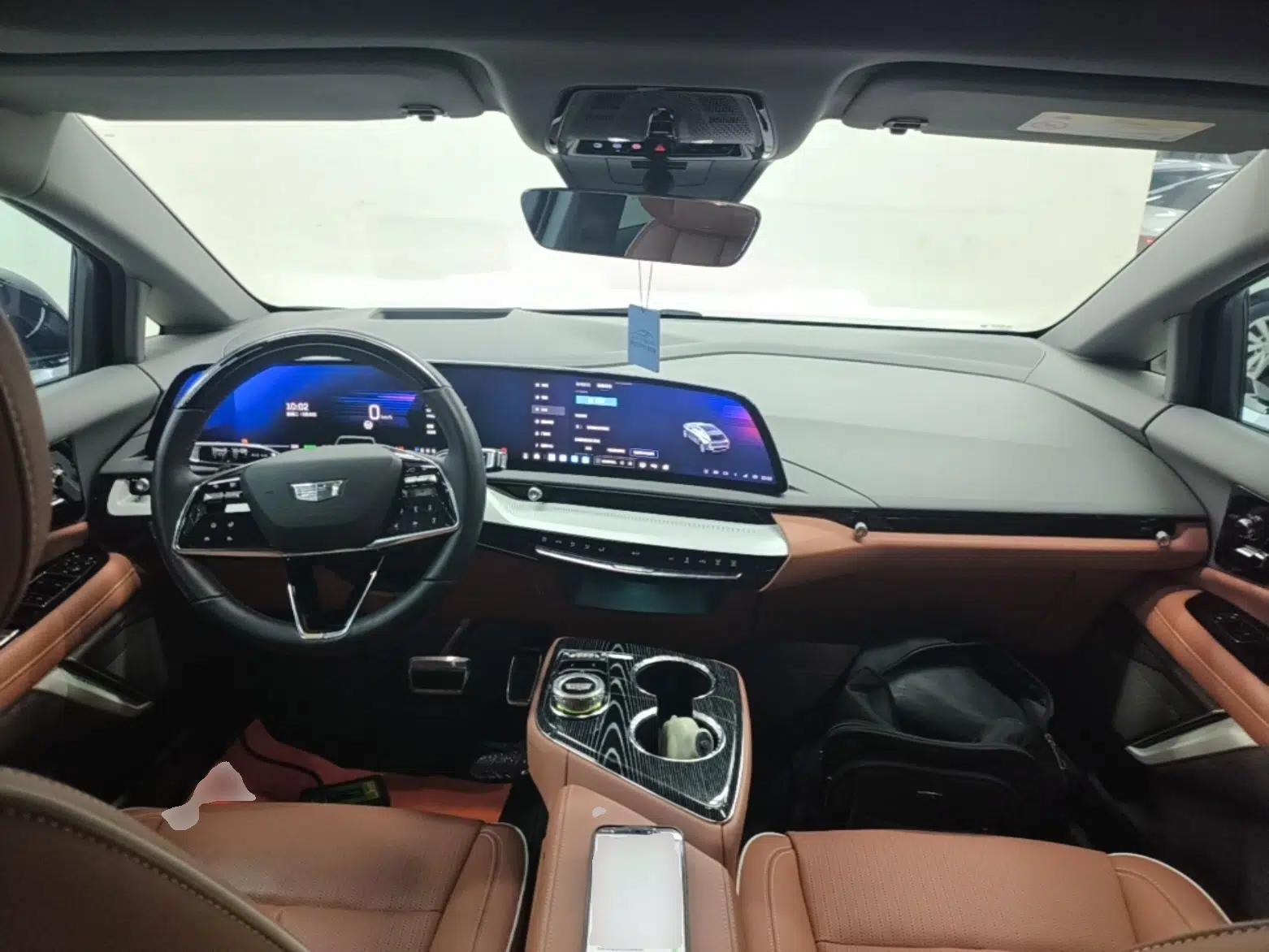 Cadillac OPTIQ 2024 Four-Wheel Drive Long-Range Version — миниатюра 12