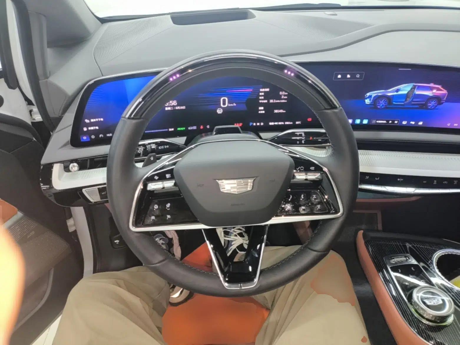 Cadillac OPTIQ 2024 Four-Wheel Drive Long-Range Version — миниатюра 13