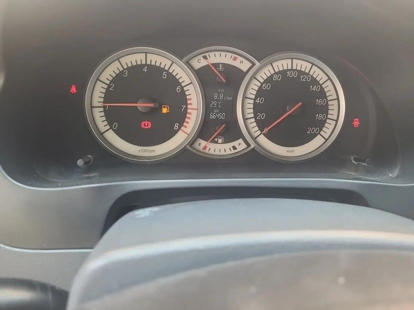 Suzuki Liana A6 2014 Hatchback 1.4L Manual Enjoyment Model — миниатюра 11