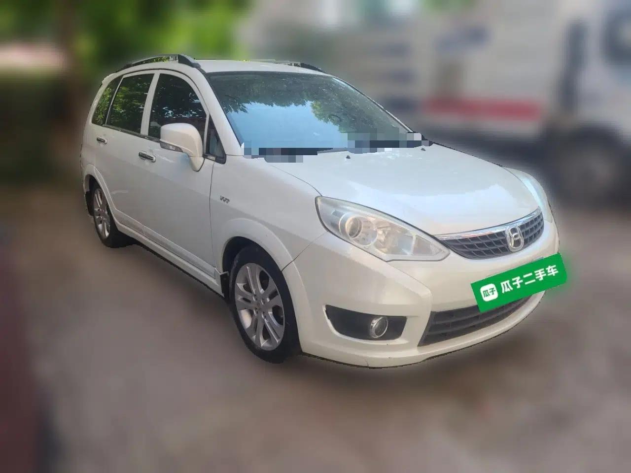 Suzuki Liana A6 2014 Hatchback 1.4L Manual Enjoyment Model — миниатюра 3