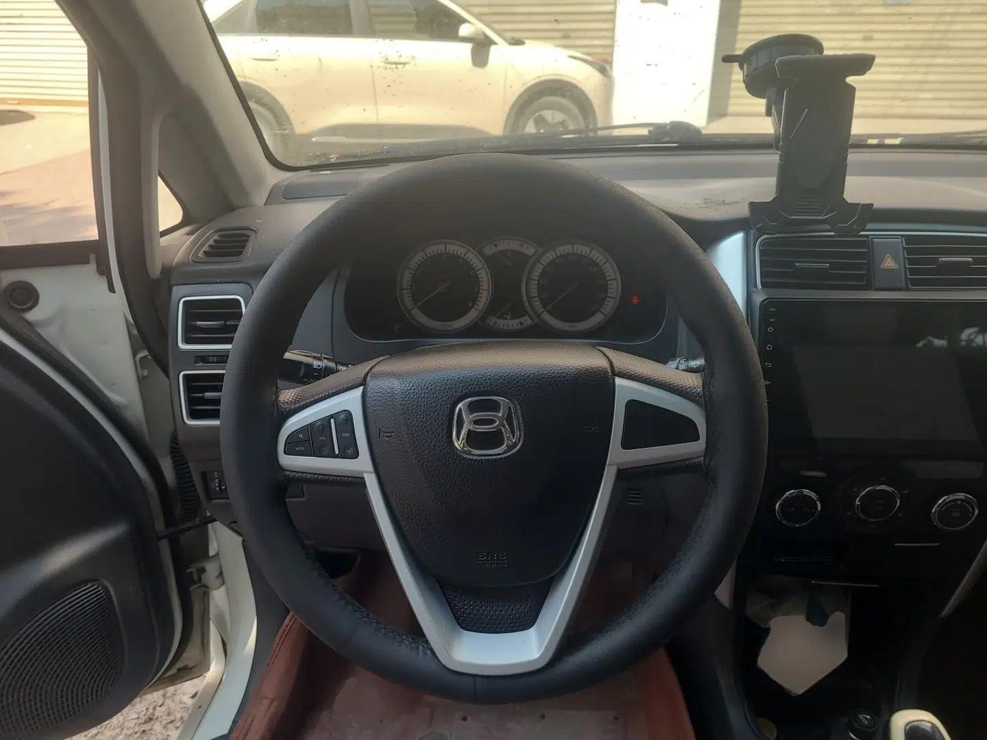 Suzuki Liana A6 2014 Hatchback 1.4L Manual Enjoyment Model — миниатюра 10