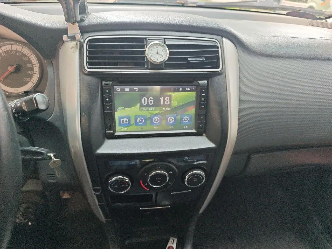 Suzuki Liana A6 2014 Hatchback 1.4L Manual Enjoyment Model — миниатюра 13