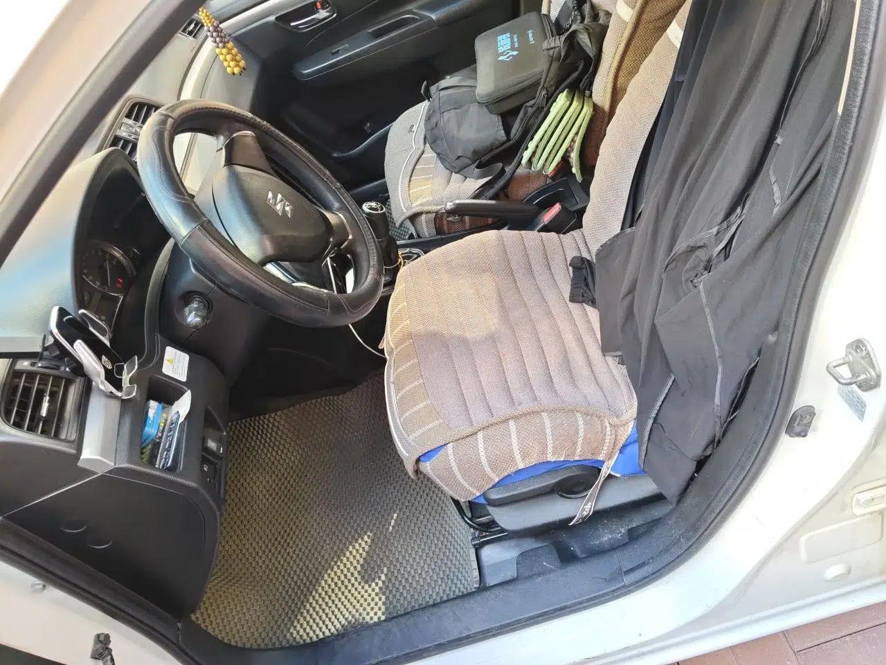 Suzuki Alivio 2015 1.6L Manual Enjoyment Model — миниатюра 15