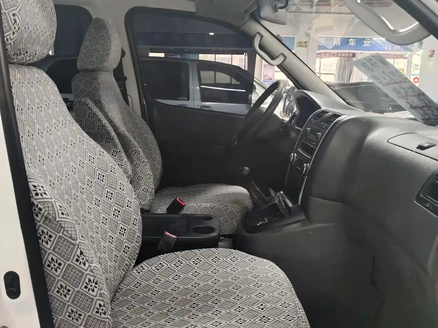 Grace 2019 2.0L Express Comfort 7-seater National VI Emission Standard 1TZS — миниатюра 4