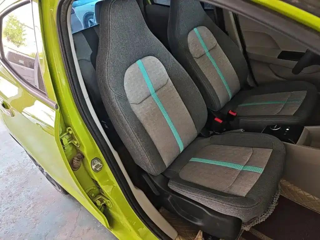 Yizhi EV2 2023 Auspicious Edition 201km Comfort Model — миниатюра 25