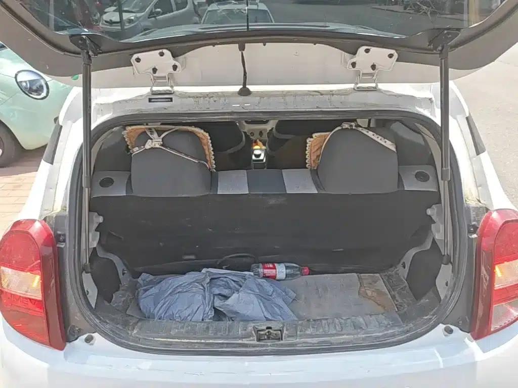 Yizhi EV2 2024 Model 201km Comfort — миниатюра 19