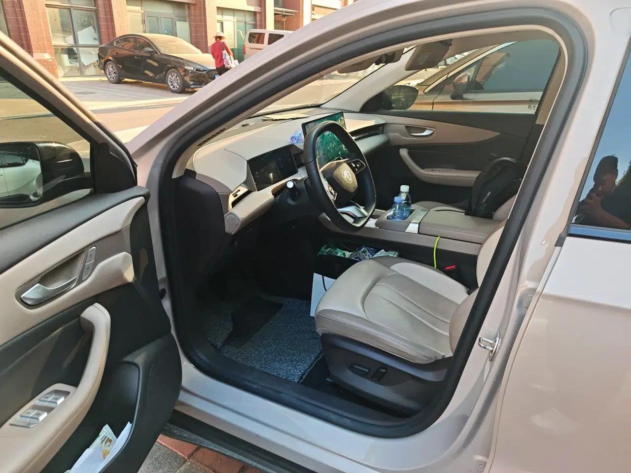 MG ES5 2025 525max Rear-Drive Intelligent Driving Version — миниатюра 16