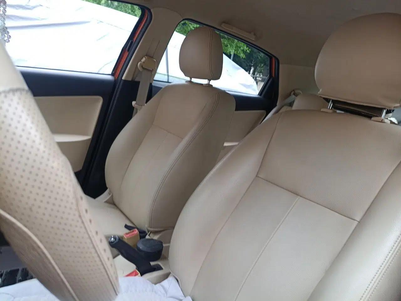 Chery Fengyun 2 2013 Hatchback 1.5L Manual Kuaiyi Edition — миниатюра 15