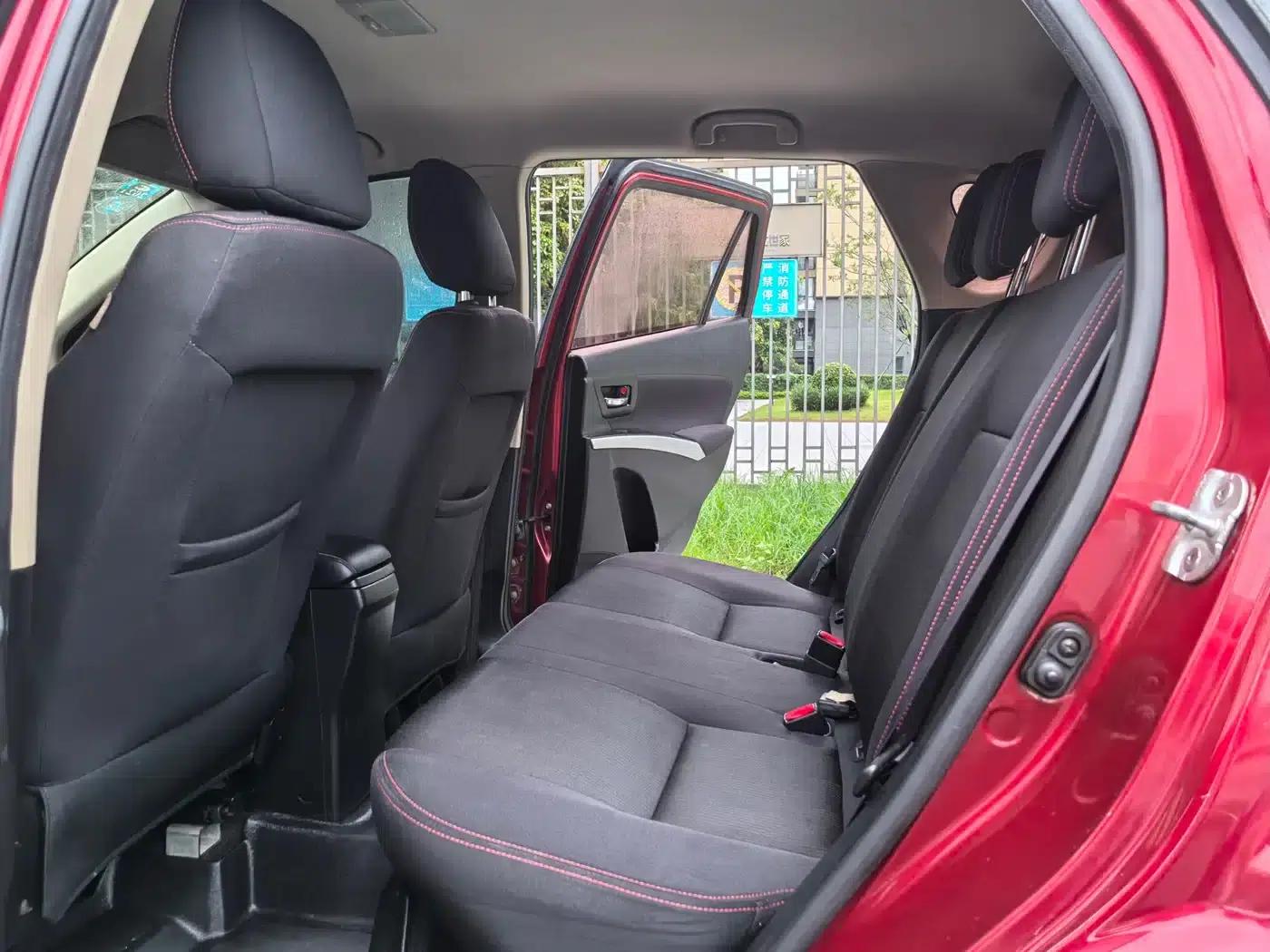 2014 Vitara 1.6L CVT 2WD Entry-level — миниатюра 14