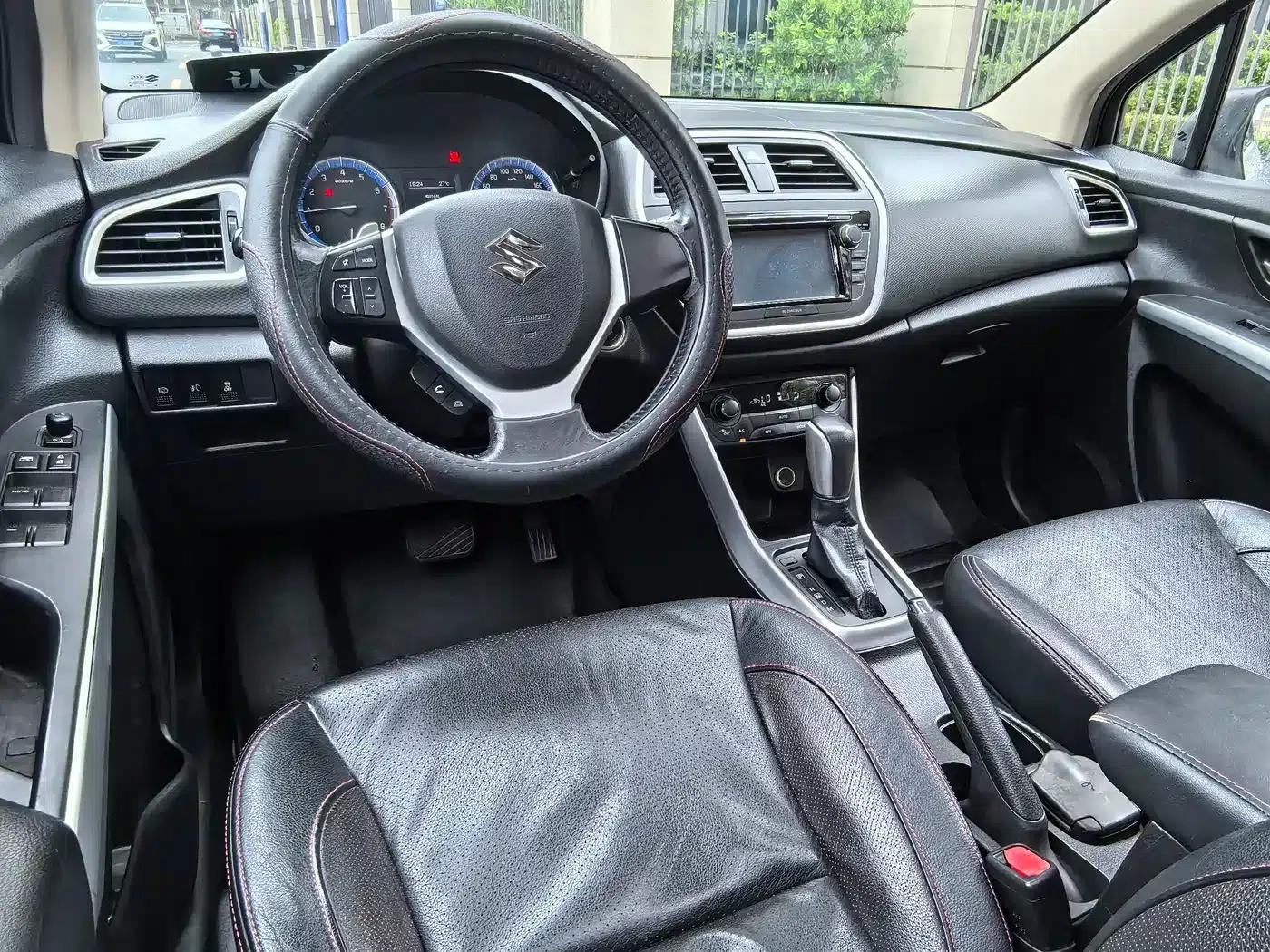 Vitara 2014 1.6L CVT 2WD Elite — миниатюра 11