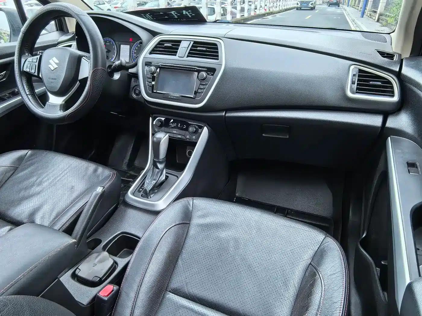 Vitara 2014 1.6L CVT 2WD Elite — миниатюра 13