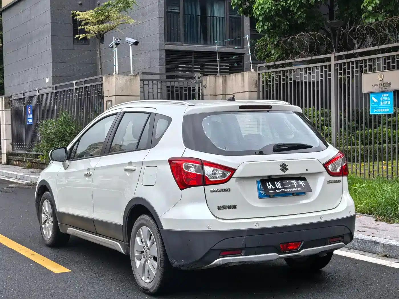 Vitara 2014 1.6L CVT 2WD Elite — миниатюра 6