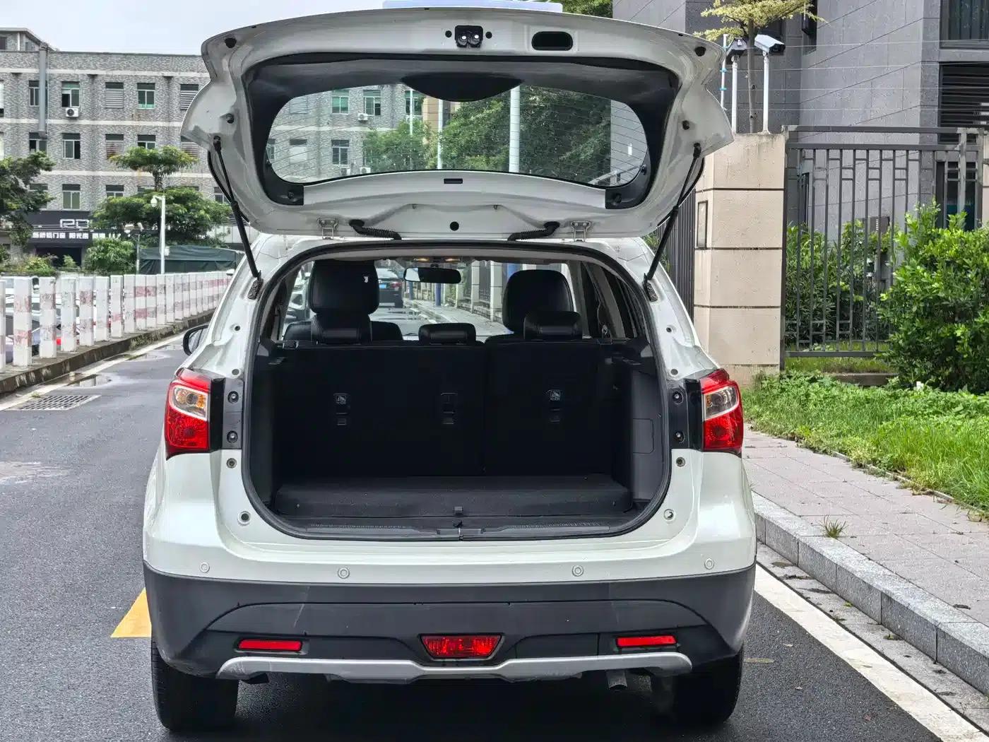 Vitara 2014 1.6L CVT 2WD Elite — миниатюра 7