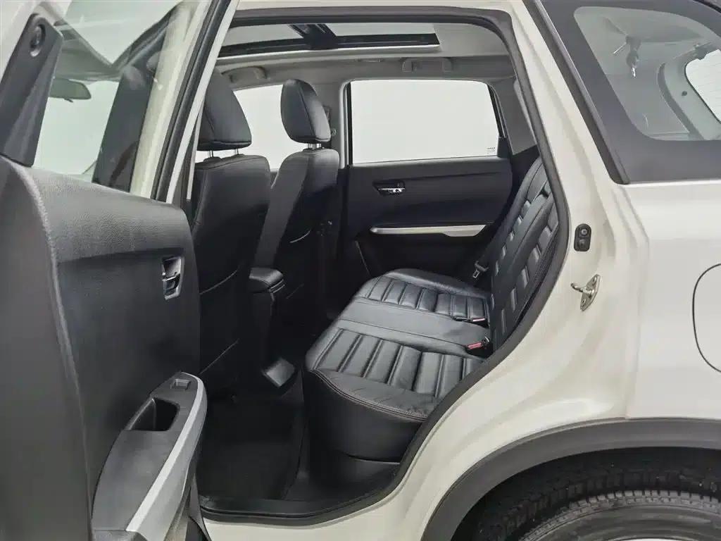 Vitara 2016 1.4T Automatic 2WD Luxury — миниатюра 15