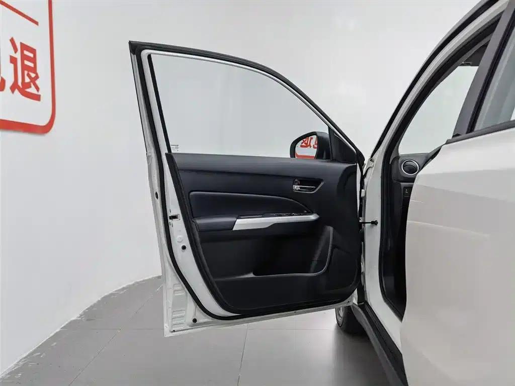 Vitara 2016 1.4T Automatic 2WD Luxury — миниатюра 8