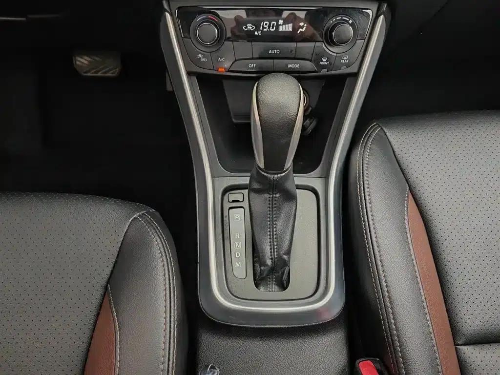 Xiaotu 2017 1.6L CVT 2WD Urban Progressive Edition — миниатюра 13