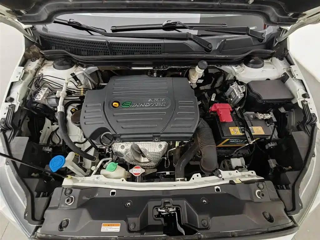Xiaotu 2017 1.6L CVT 2WD Urban Progressive Edition — миниатюра 6
