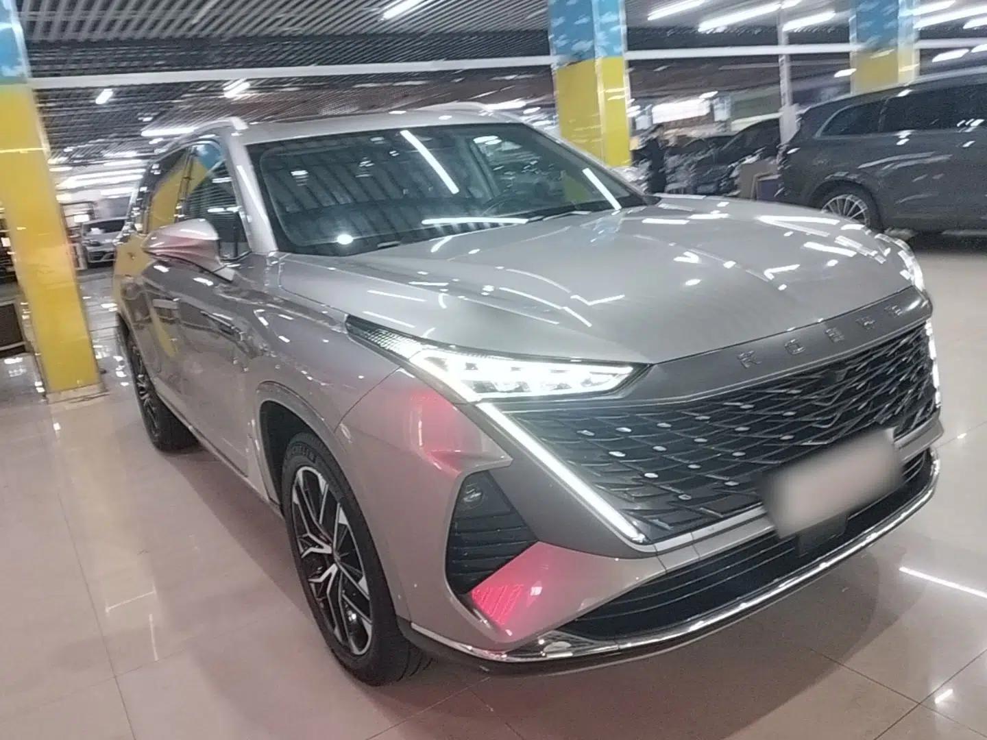 Roewe RX9 2023 2.0T Two-Wheel Drive Enjoyment Version — миниатюра 3
