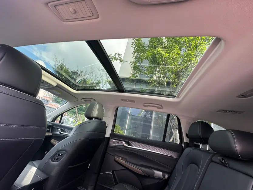 Roewe RX9 2023 2.0T Two-Wheel Drive Enjoyment Version — миниатюра 27