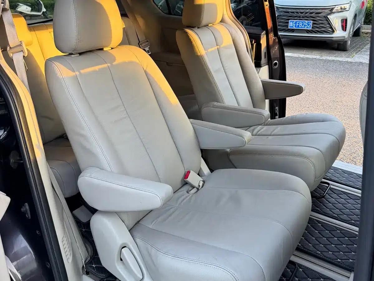 Mazda 8 2013 2.5L Elite Edition — миниатюра 7