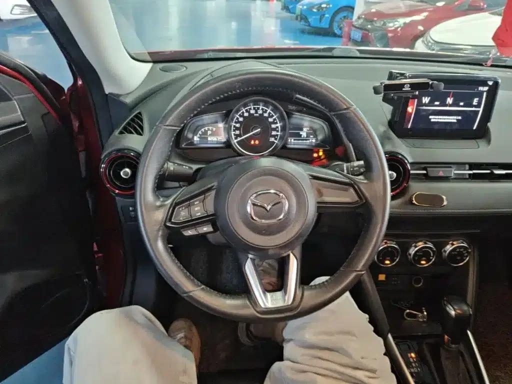 Mazda CX-3 2018 2.0L Automatic Luxury — миниатюра 11