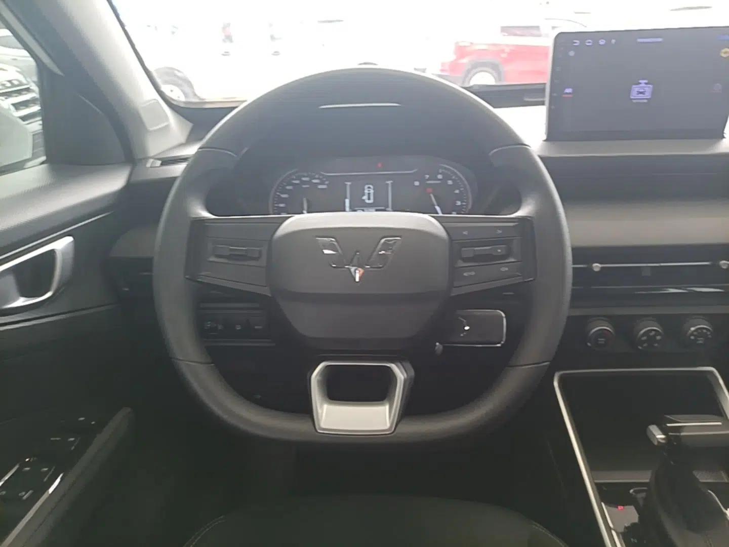 Wuling Alvez 2023 1.5L CVT Comfort Edition — миниатюра 13