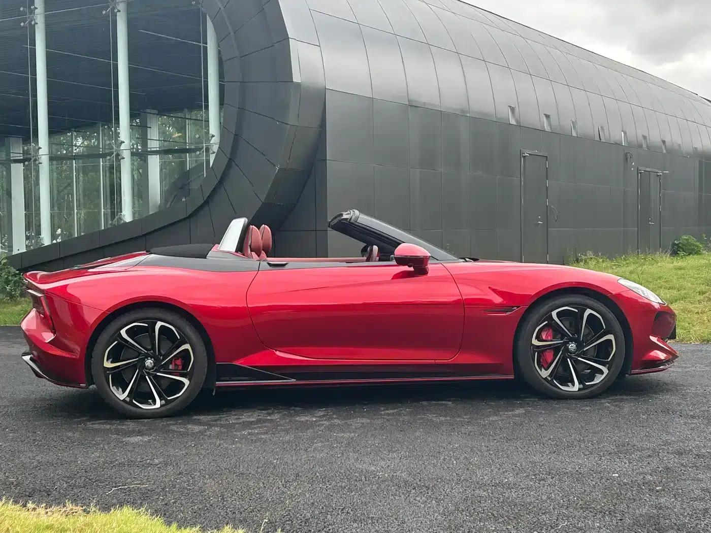 2024 MG Cyberster 520km Legendary AWD Edition — миниатюра 11