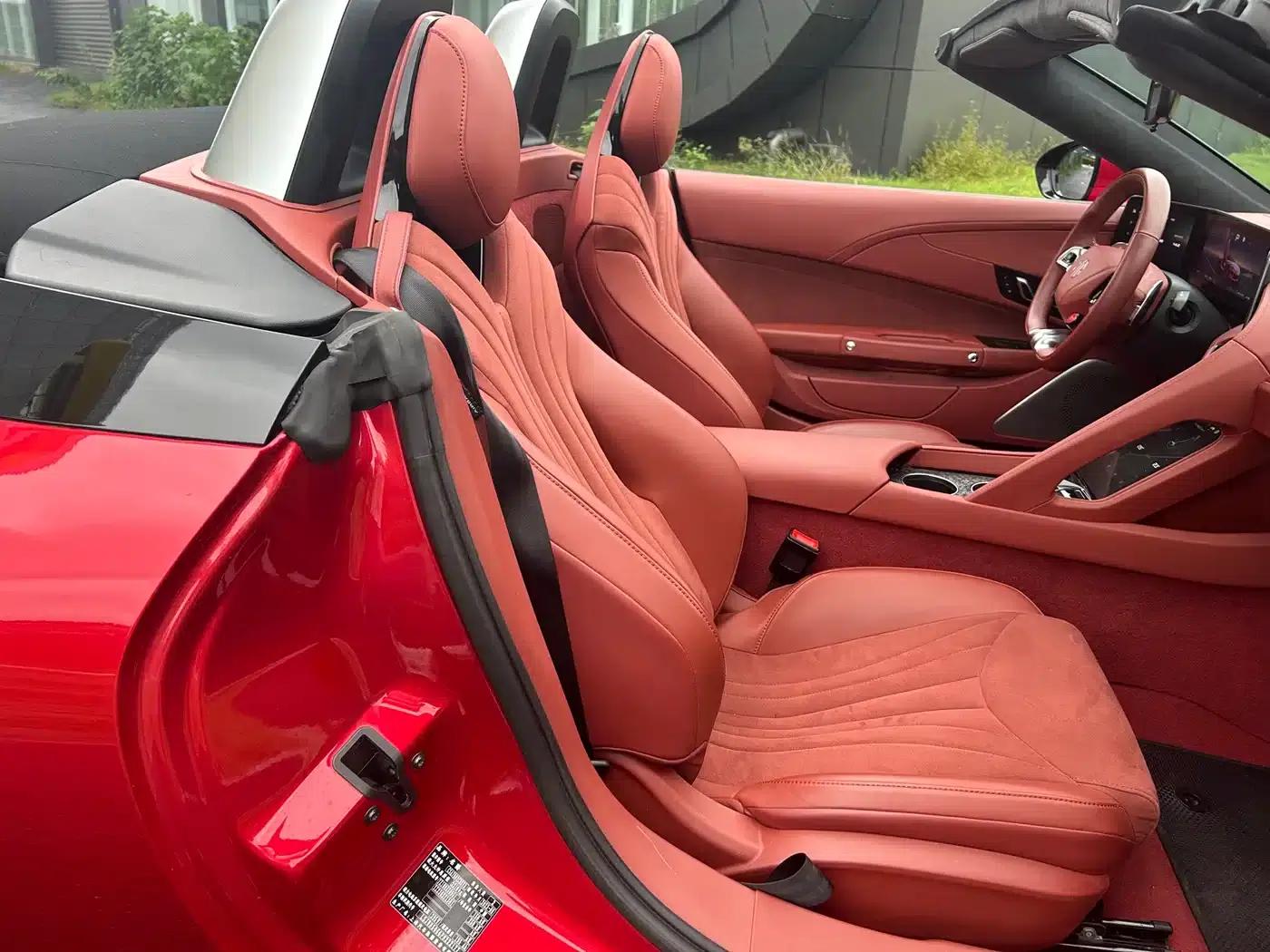 2024 MG Cyberster 520km Legendary AWD Edition — миниатюра 16