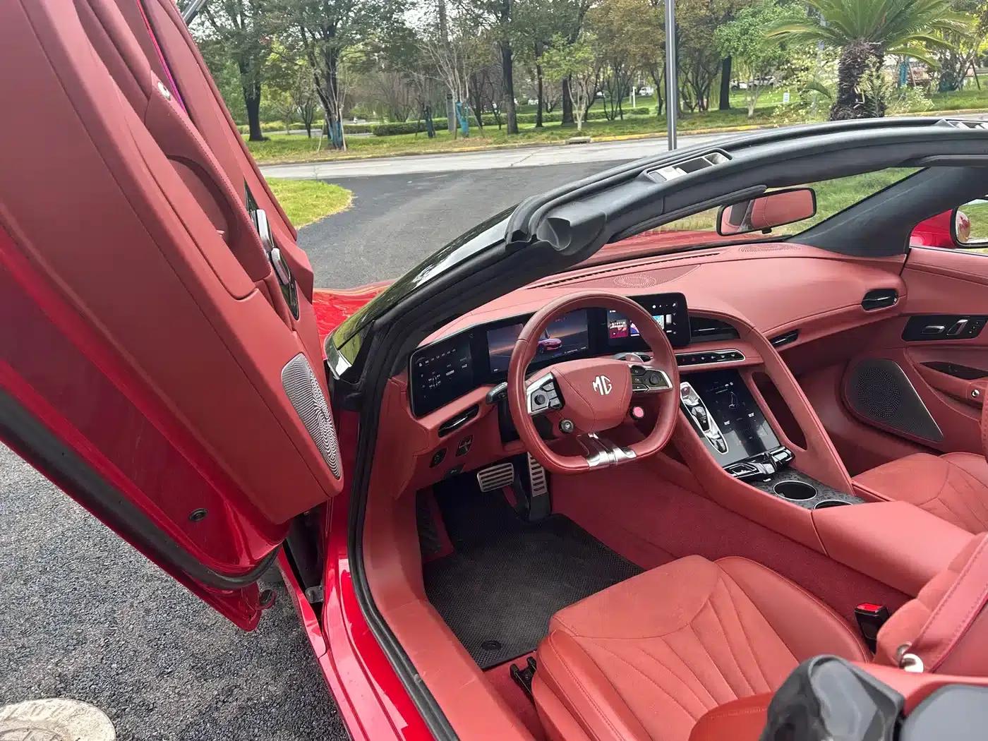 2024 MG Cyberster 520km Legendary AWD Edition — миниатюра 21