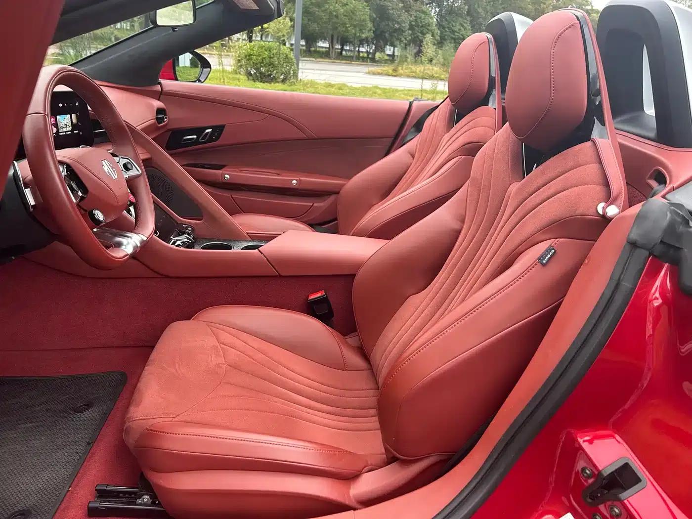 2024 MG Cyberster 520km Legendary AWD Edition — миниатюра 23