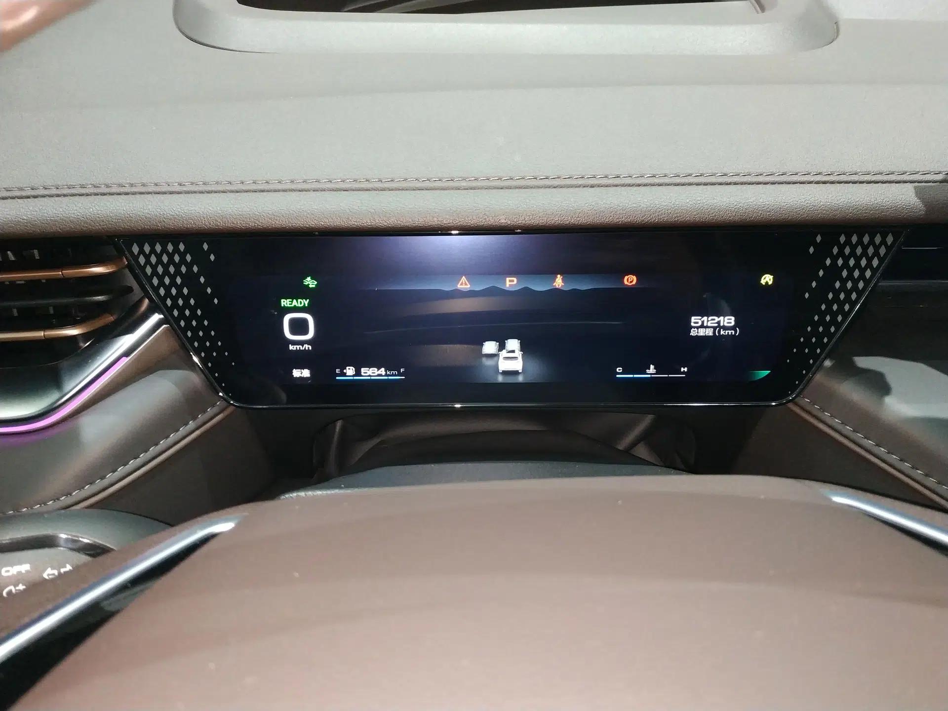 Wey Mocha 2021 2.0T Four-Wheel Drive Premium Edition — миниатюра 14