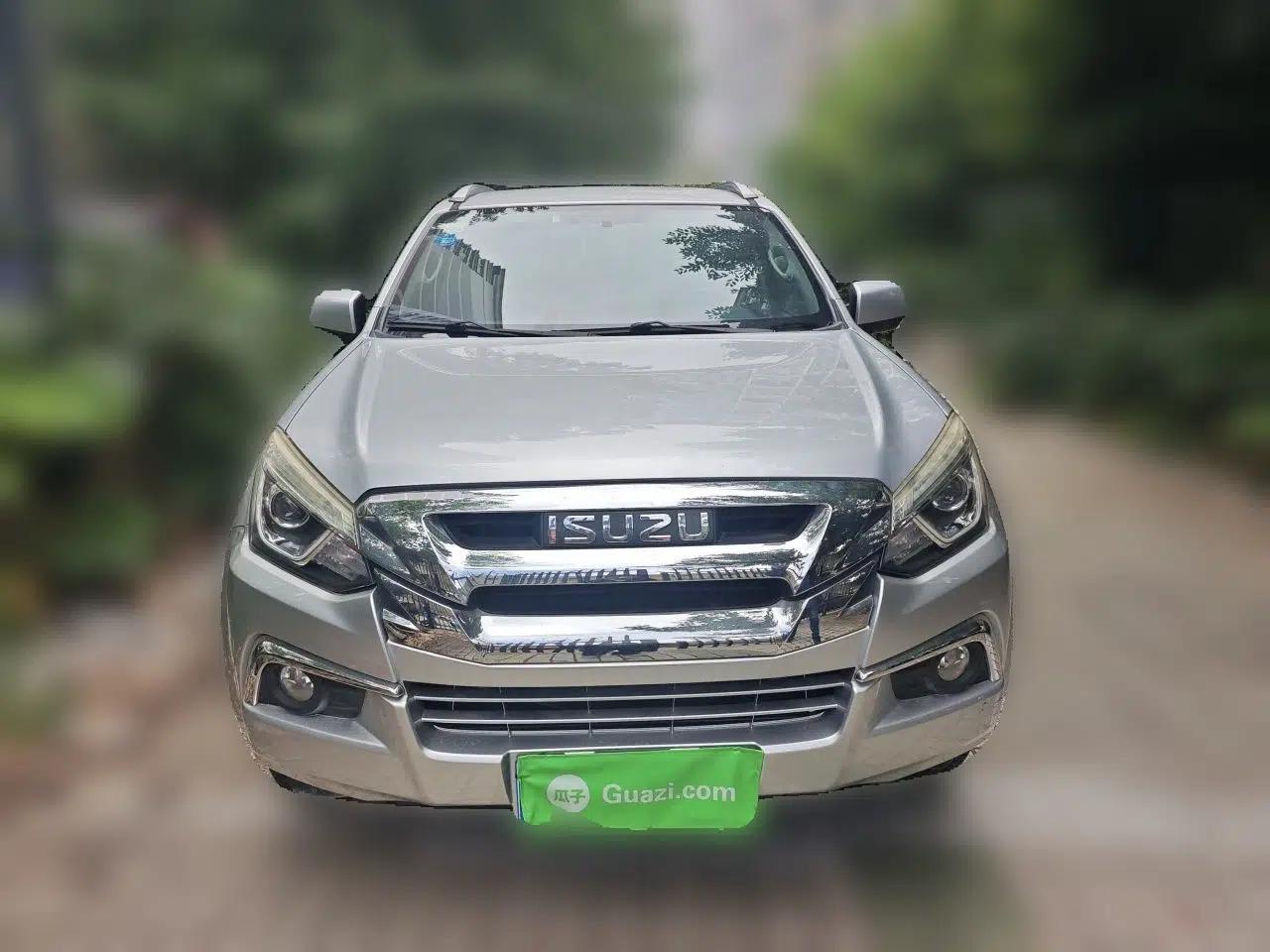 Isuzu mu-X 2018 1.9T Diesel Automatic 2WD Kinetix Edition 5 Seats — миниатюра 2