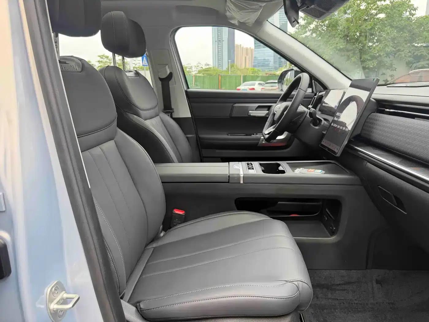 Explore 06 C-DM 2024 Luxury Edition — миниатюра 12