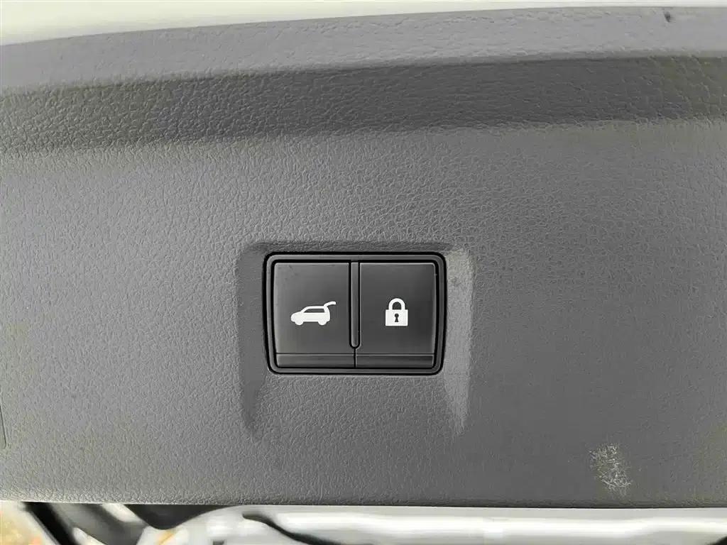 2024 Volkswagen Land Cruiser 380VC-TURBO 4WD Supreme Edition (6-seater) — миниатюра 19