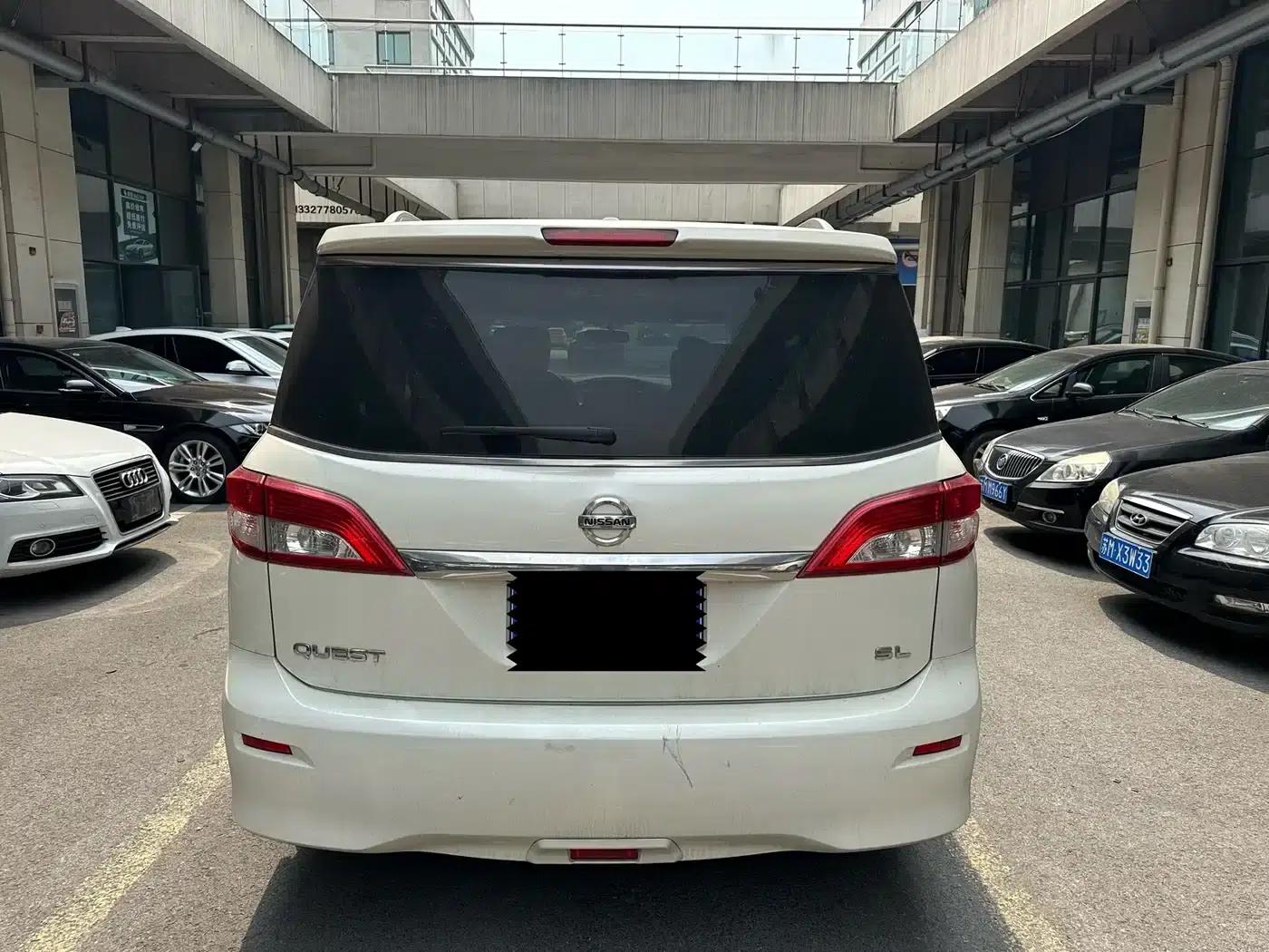Quest 2015 3.5L SL — миниатюра 21