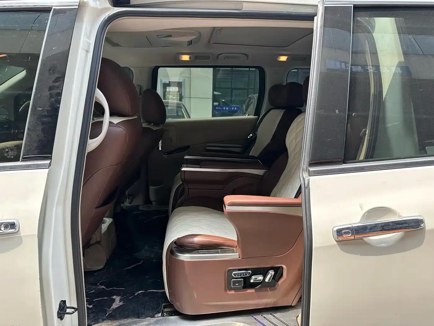 Quest 2015 3.5L SL — миниатюра 10