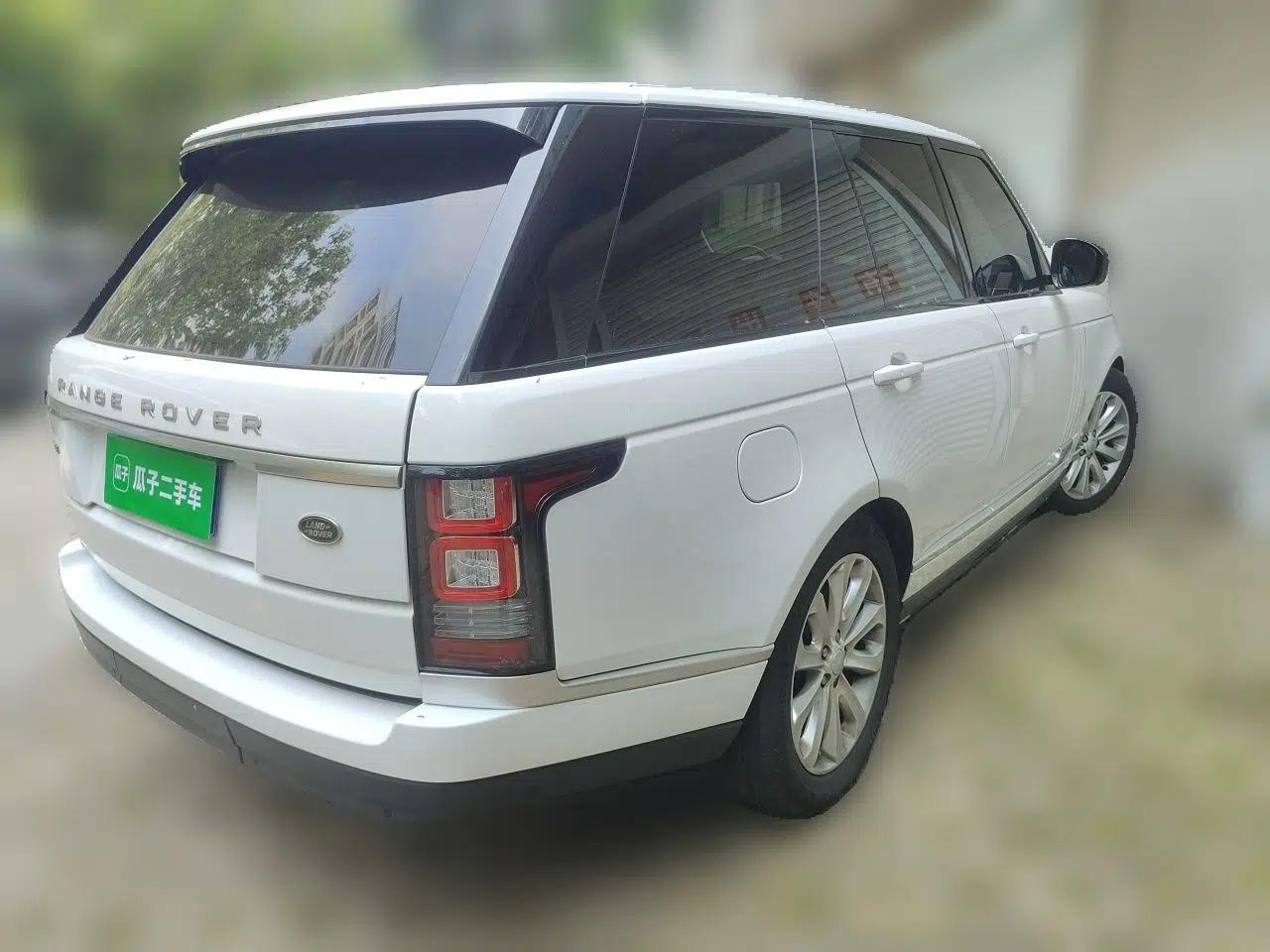 Land Rover Range Vogue 2016 3.0T Gasoline Parallel Import — миниатюра 6