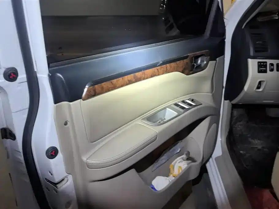 2013 Pajero Sport 3.0L Automatic 4WD Flagship Edition — миниатюра 7