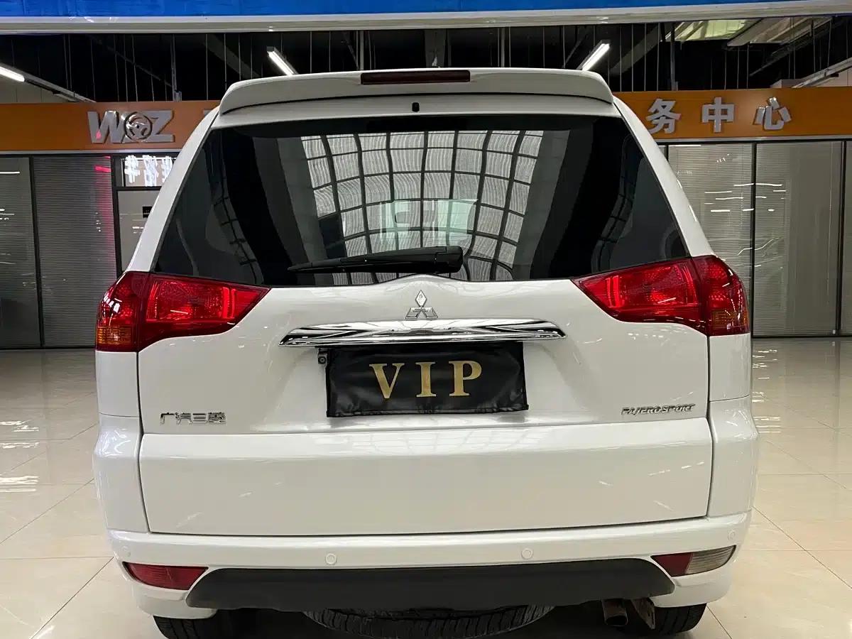 2013 Pajero Sport 3.0L Automatic 4WD Executive Edition — миниатюра 5