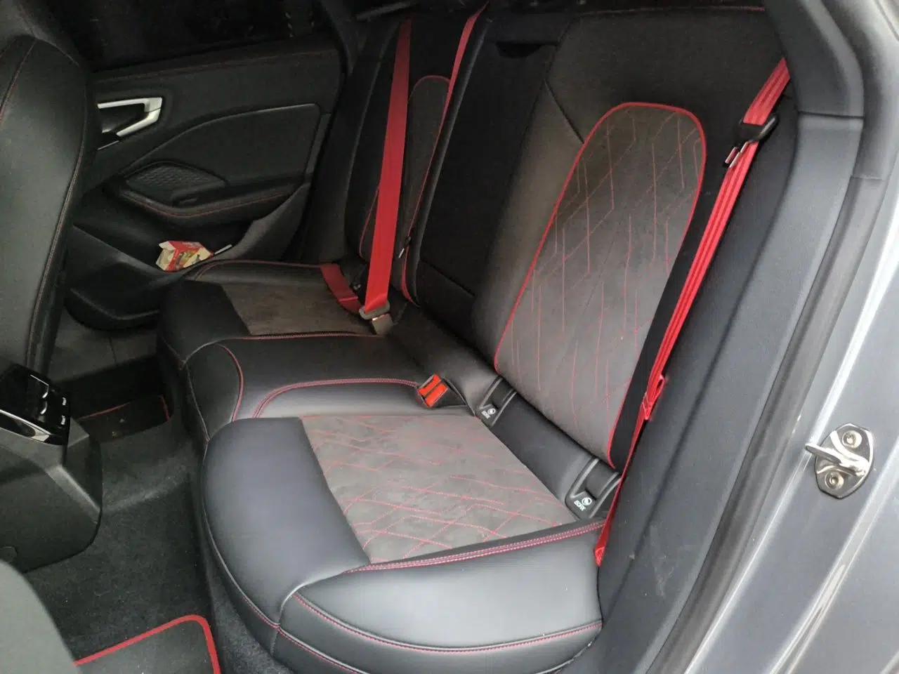 Audi A5L Sportback 2026 TFSI 150kW Premium quattro Model — миниатюра 17