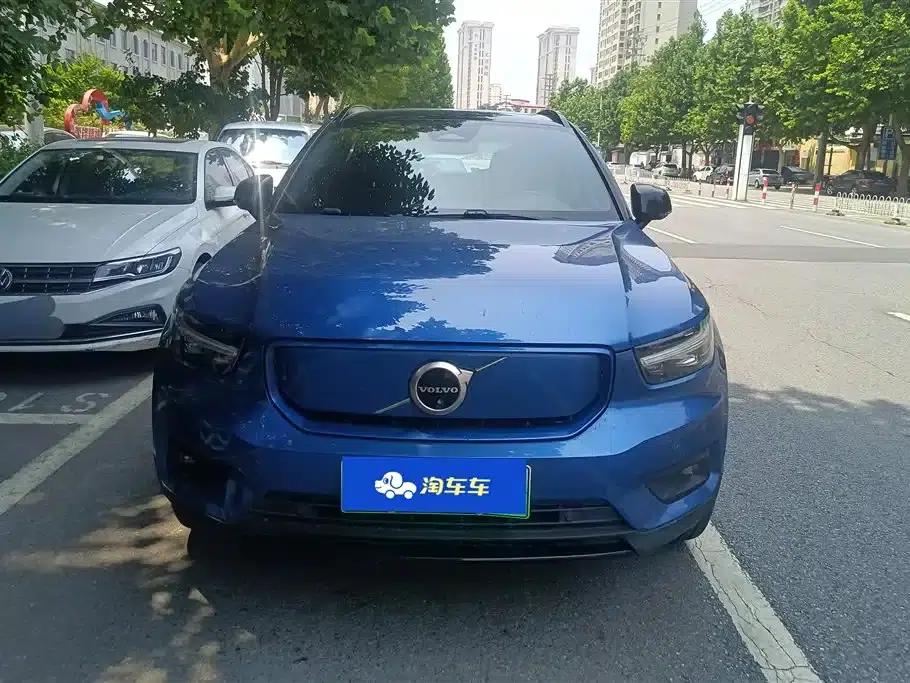 Volvo XC40 PHEV 2021 P8 Pure Electric AWD Inscription Sport Edition — миниатюра 2