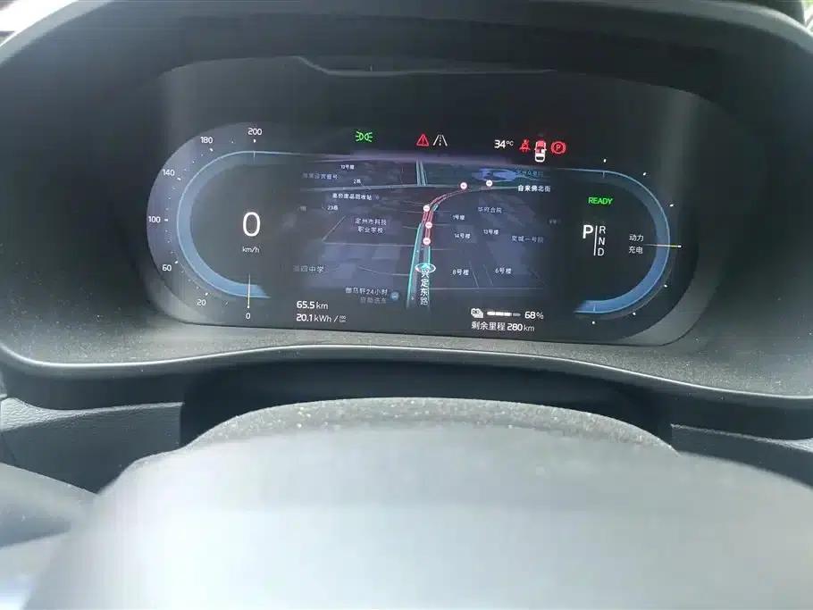 Volvo XC40 PHEV 2021 P8 Pure Electric AWD Inscription Sport Edition — миниатюра 14