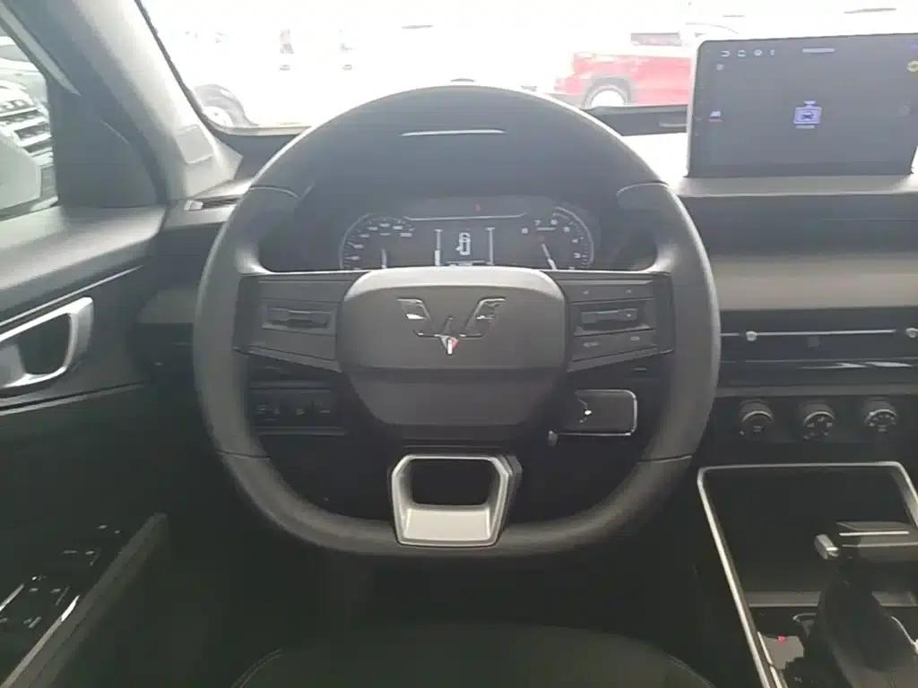 Wuling Xingchi 2023 1.5L CVT Comfort Edition — миниатюра 11