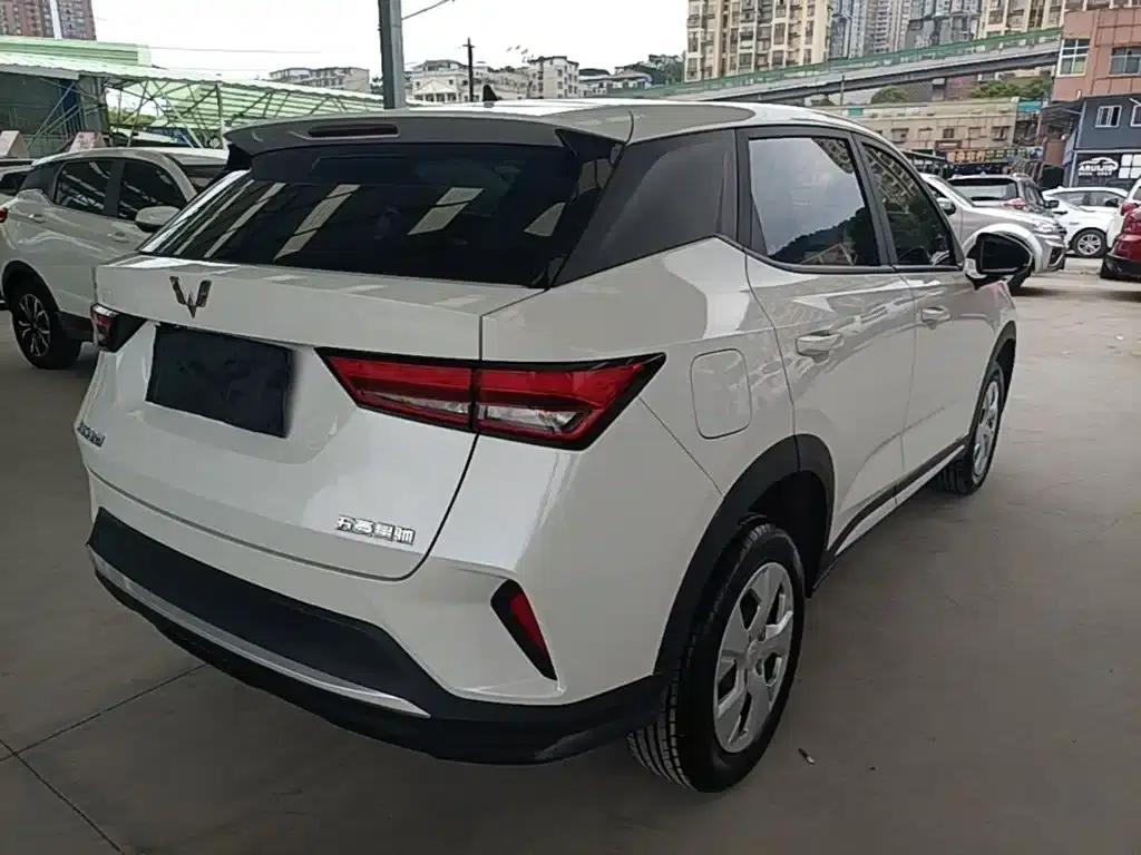 Wuling Xingchi 2023 1.5L CVT Comfort Edition — миниатюра 7