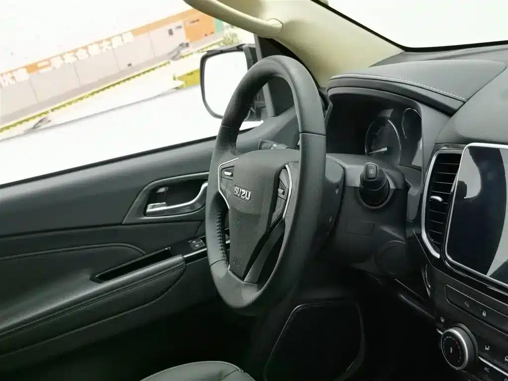 2022 mu-X Ranger 2.0T Gasoline Automatic 2WD Sporty 5-Seater — миниатюра 22