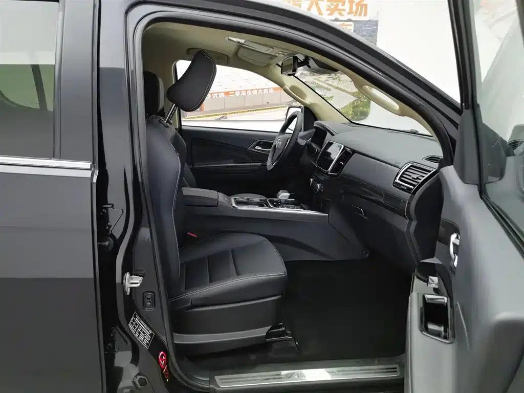 2022 mu-X Ranger 2.0T Gasoline Automatic 2WD Sporty 5-Seater — миниатюра 23
