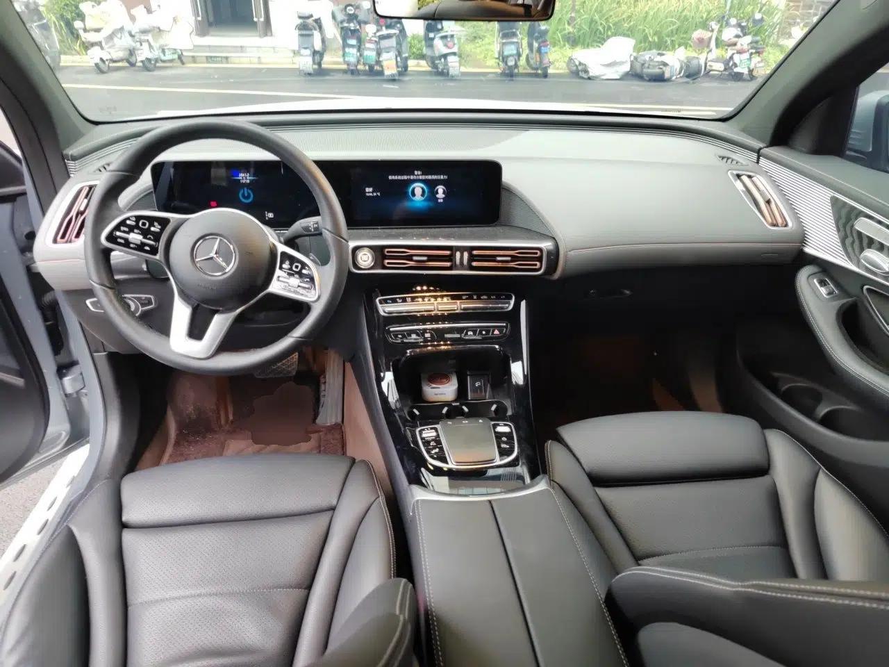 Mercedes-Benz EQC 2022 EQC 400 4MATIC — миниатюра 9
