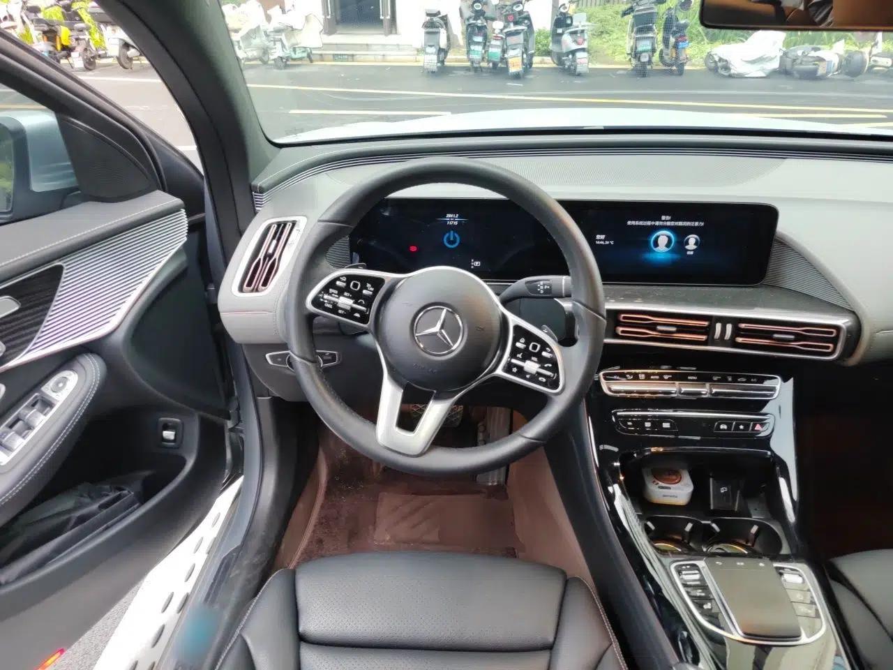 Mercedes-Benz EQC 2022 EQC 400 4MATIC — миниатюра 10