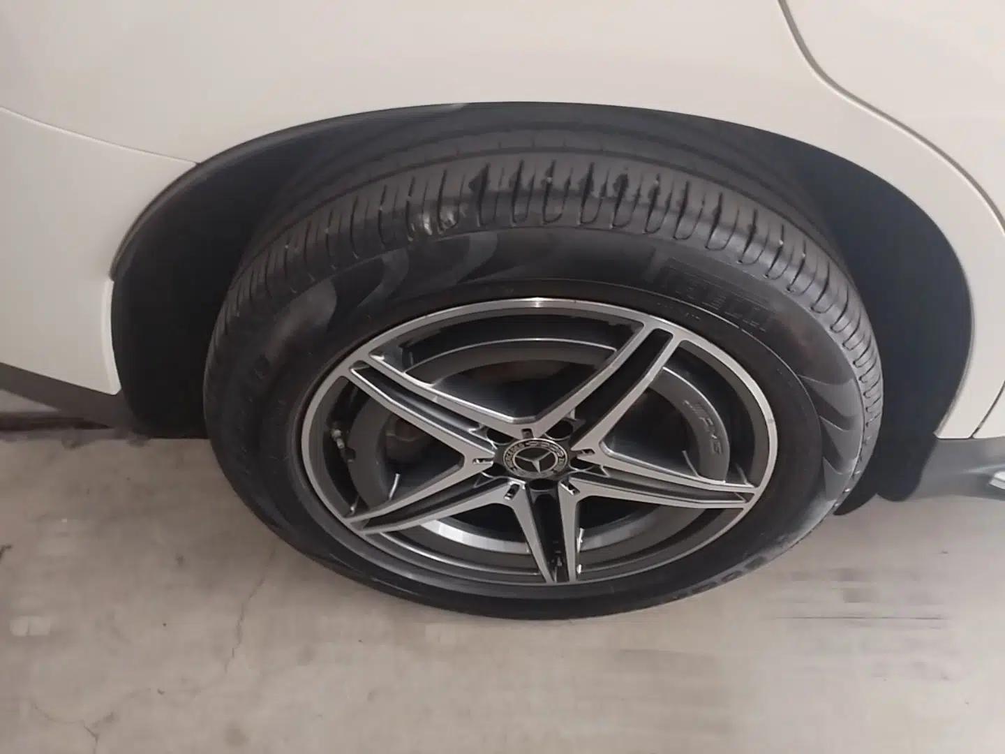 Mercedes-Benz EQC 2020 EQC 400 4MATIC — миниатюра 11